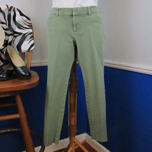 Old Navy Olive Green Mid-Rise Ankle Pixie Pants